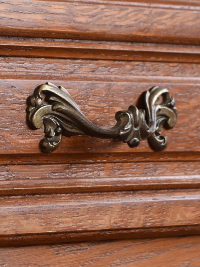 アンティークチェストの取っ手