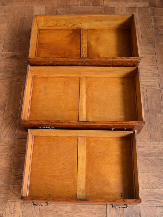 ビューローの引き出し