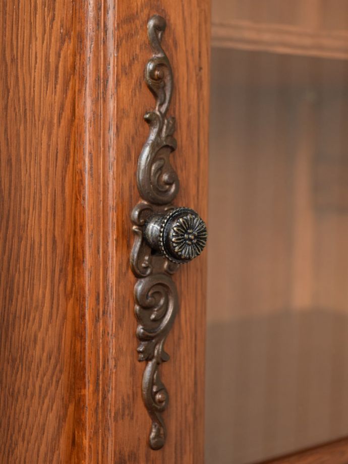 アンティーク家具の取っ手