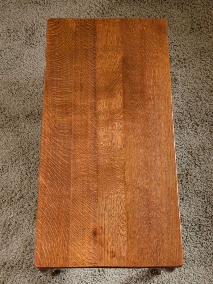 アンティークコーヒーテーブルの天板