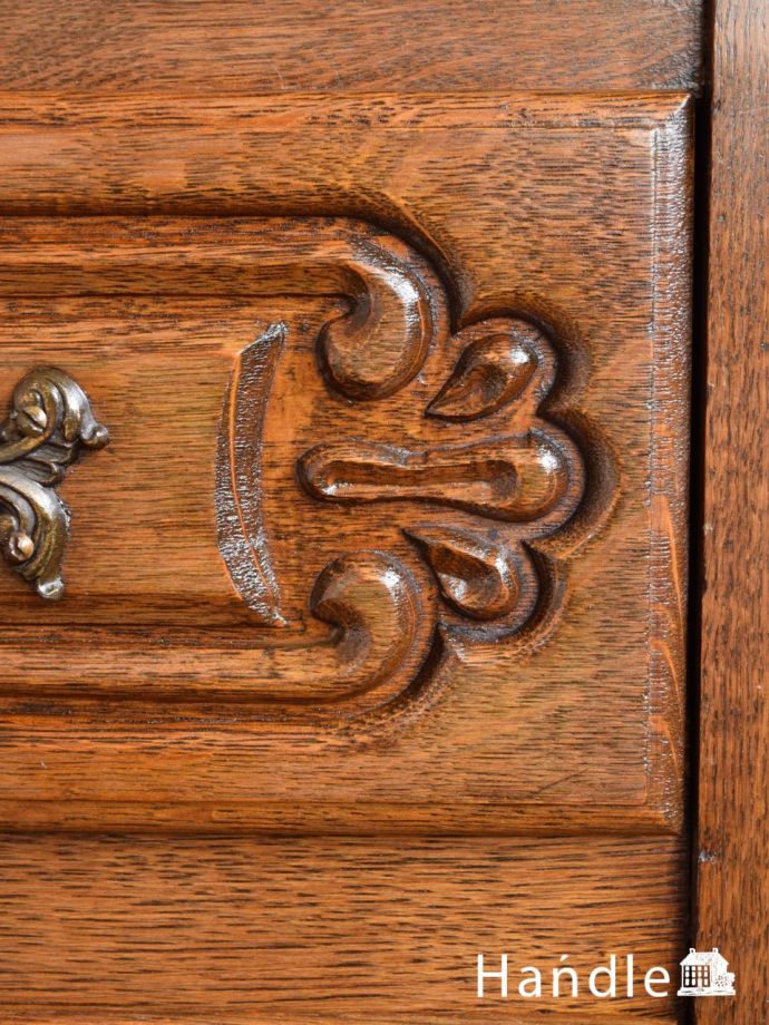 チェストのおしゃれな装飾