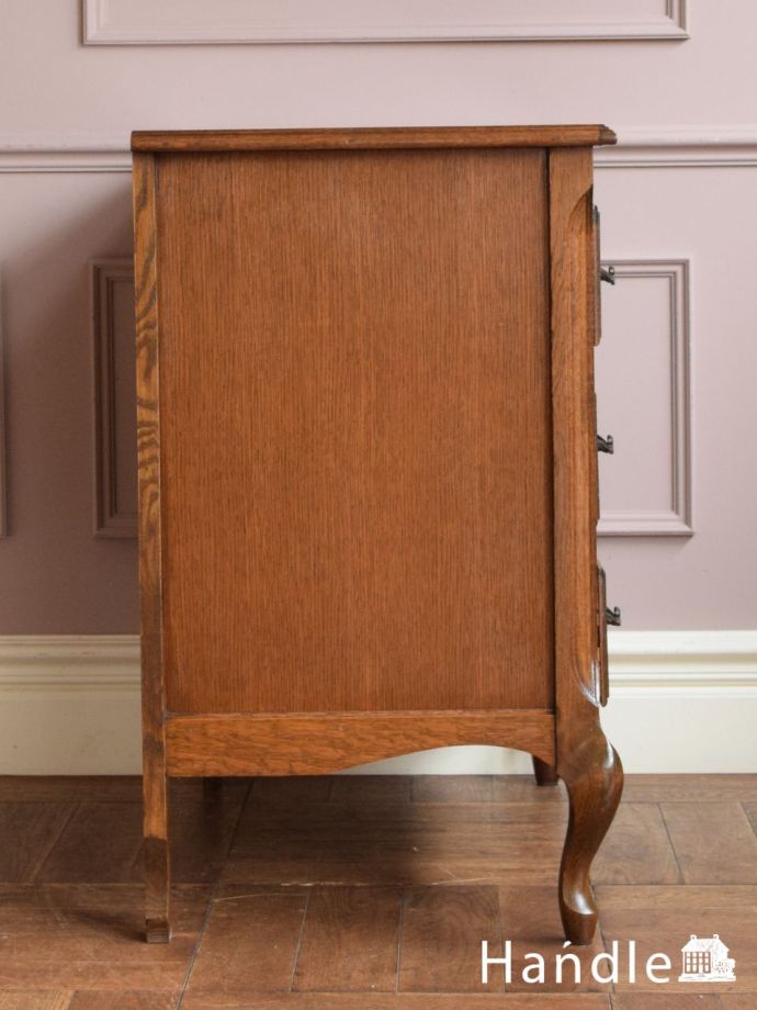 アンティークチェストの側面