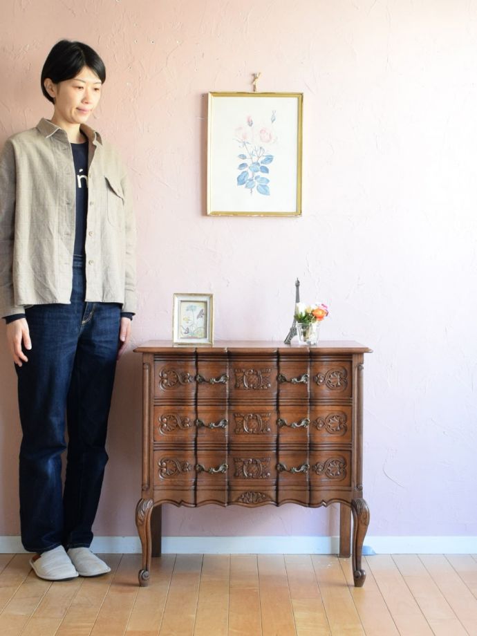 フランスのアンティークチェスト