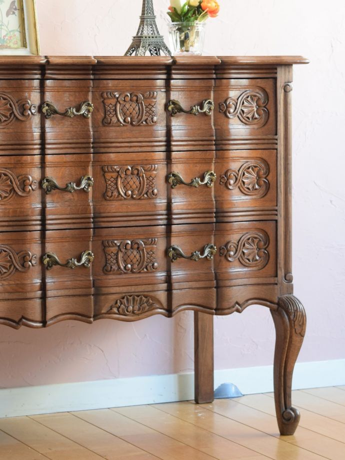 フランスのおしゃれな収納家具