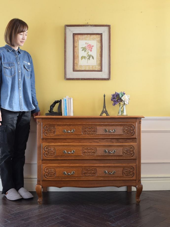 フランスのアンティークチェスト