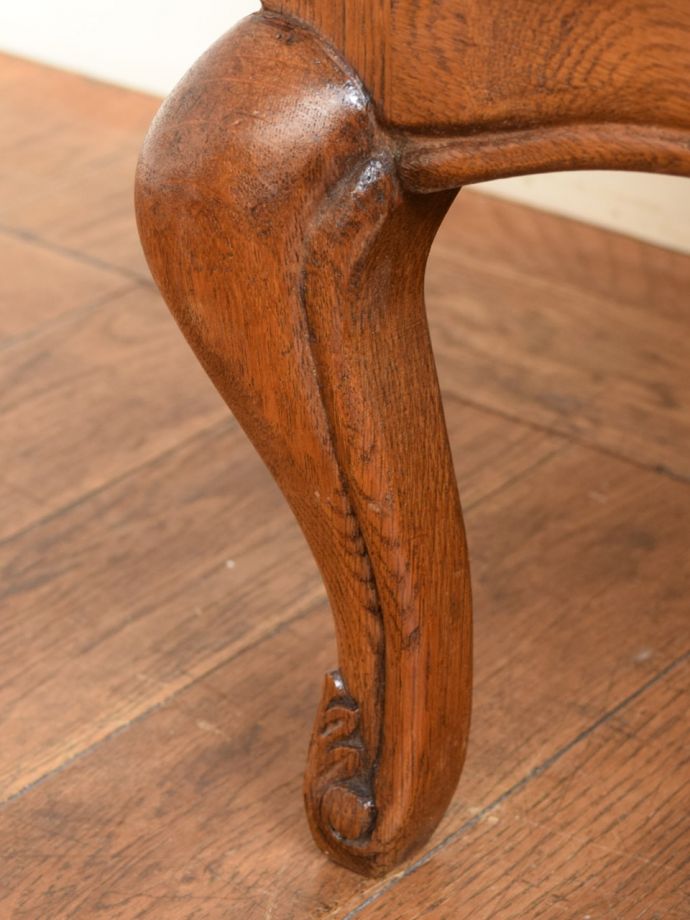 アンティーク家具の脚