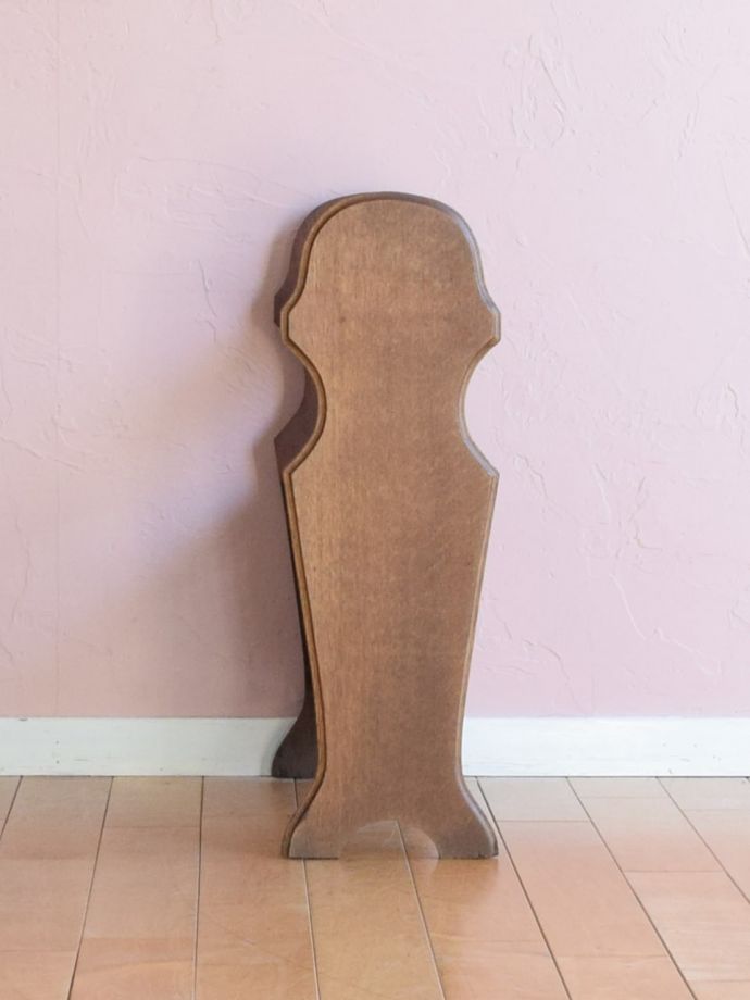 マガジンラックの側面