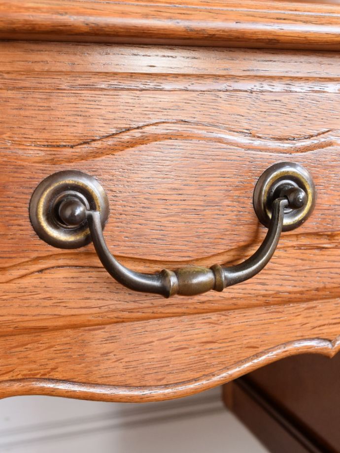 アンティーク家具の取っ手