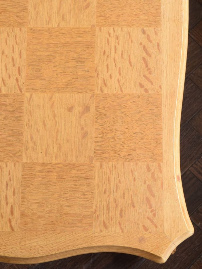 コーヒーテーブルの天板