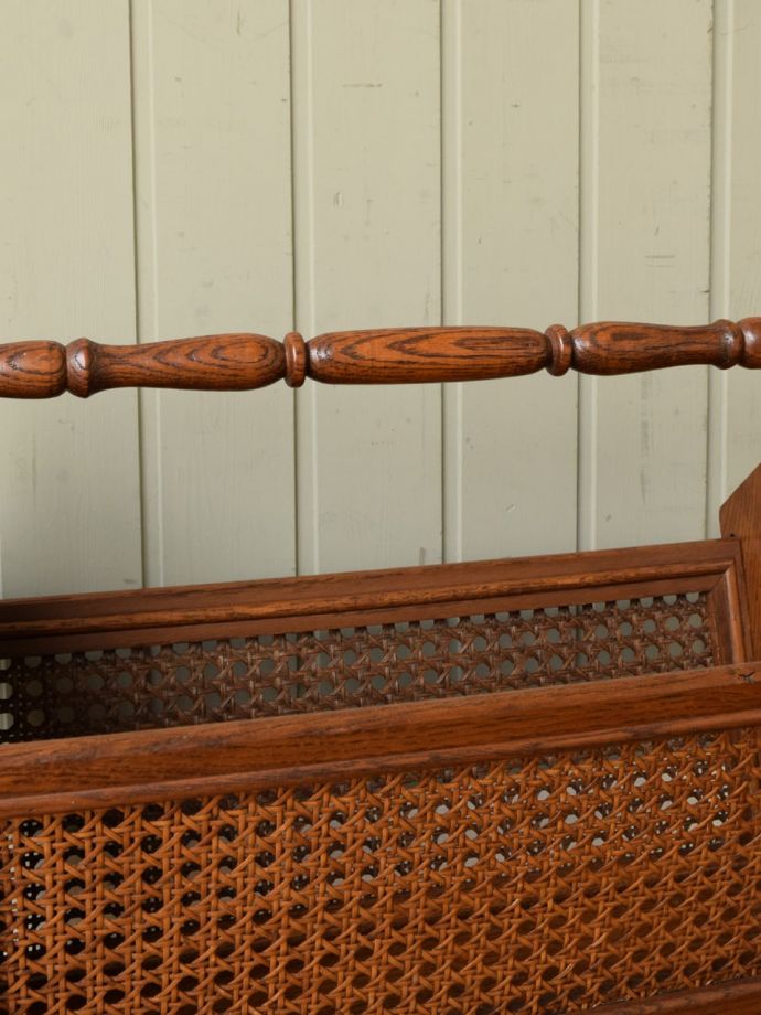 マガジンラックの持ち手