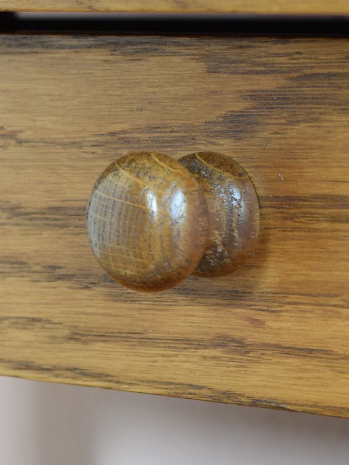 アンティーク家具の取っ手