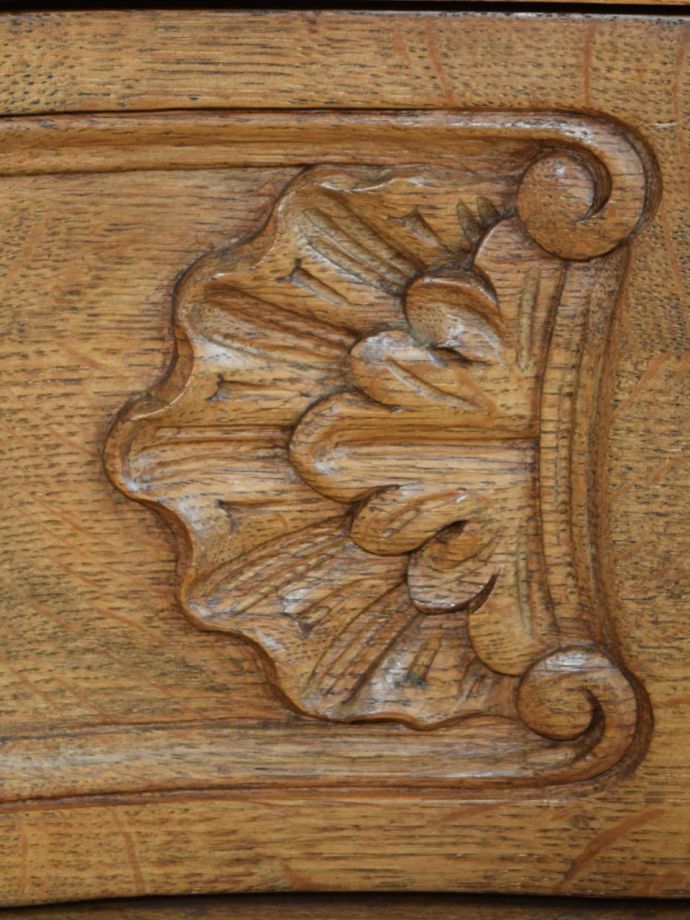 フランスらしい美しい装飾