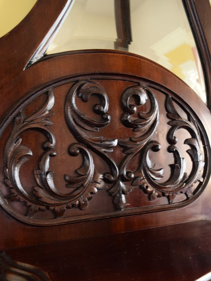 パーラーキャビネットの装飾