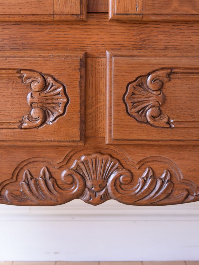 サイドボードの装飾