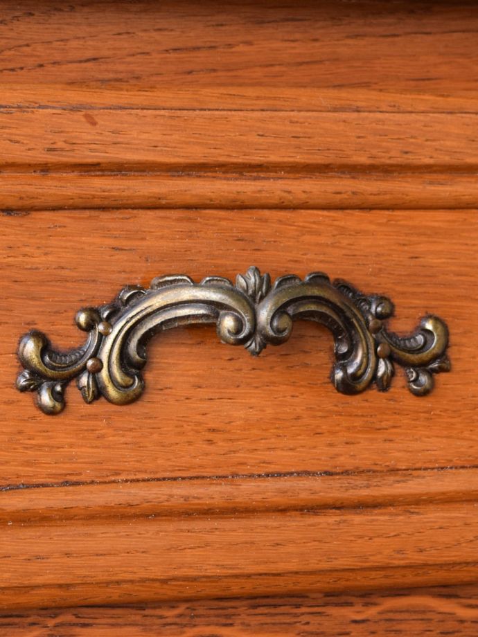 アンティークチェストの取っ手