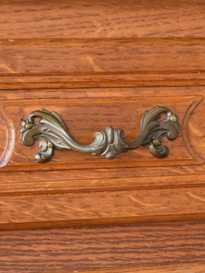 アンティーク家具の取っ手