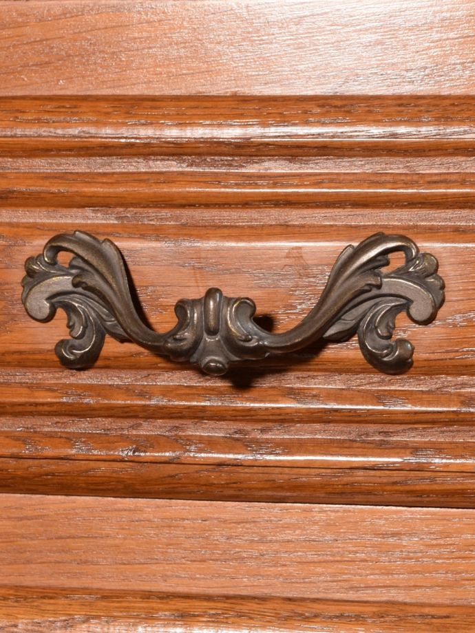アンティークチェストの取っ手
