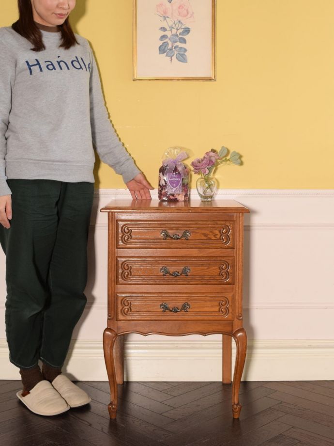 フランスのアンティークチェスト