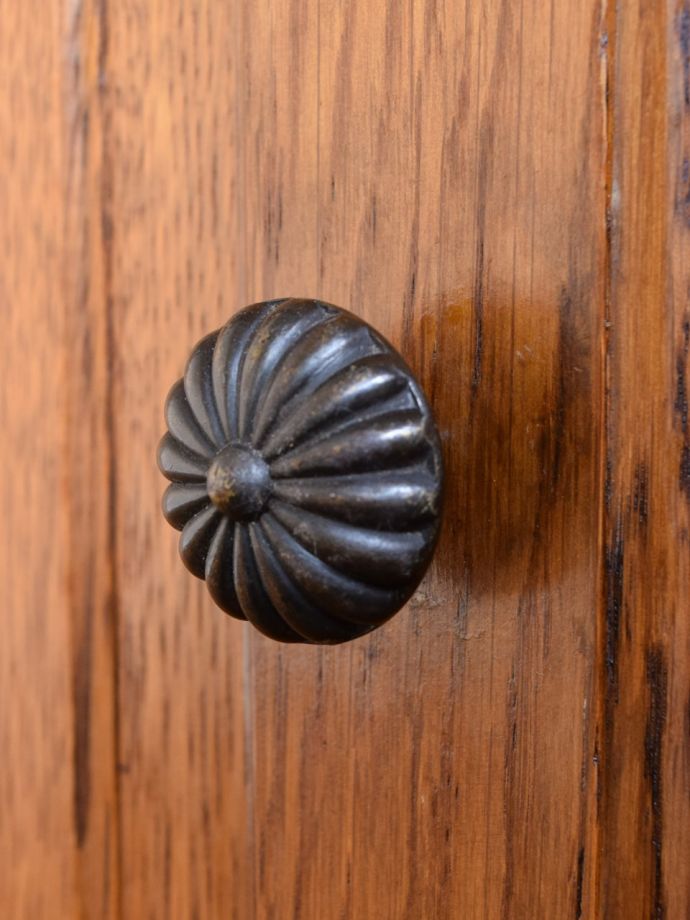 アンティーク家具の取っ手