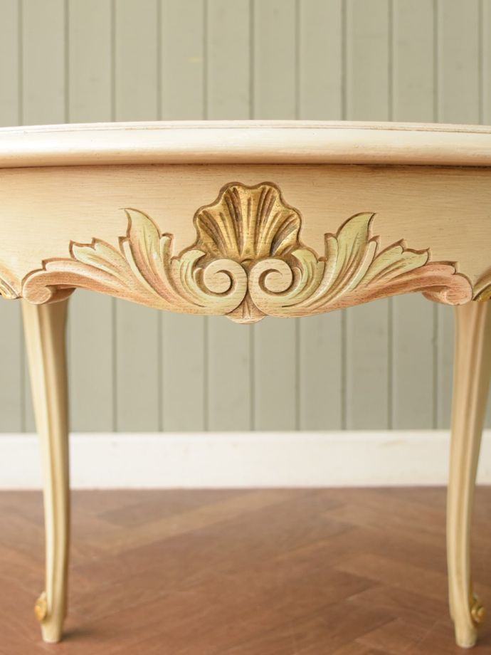 コーヒーテーブルの装飾