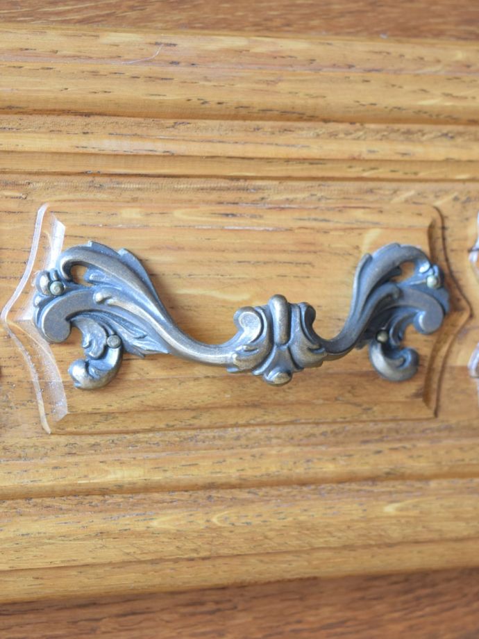 アンティークチェストの取っ手