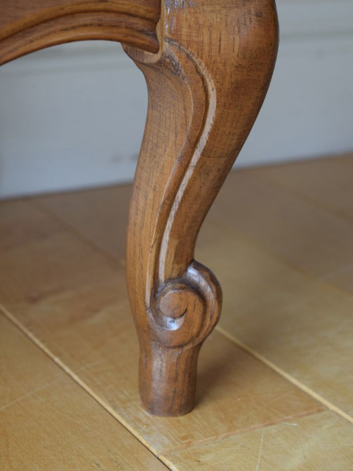 アンティーク家具の脚