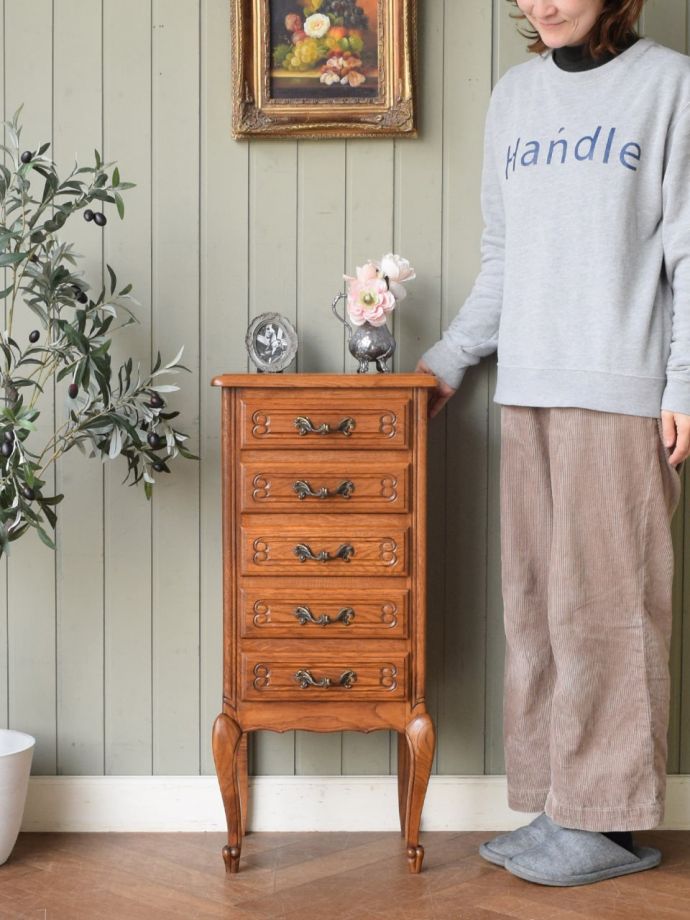 フランスのアンティークチェスト