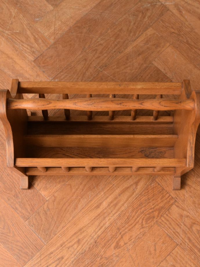 マガジンラックの中