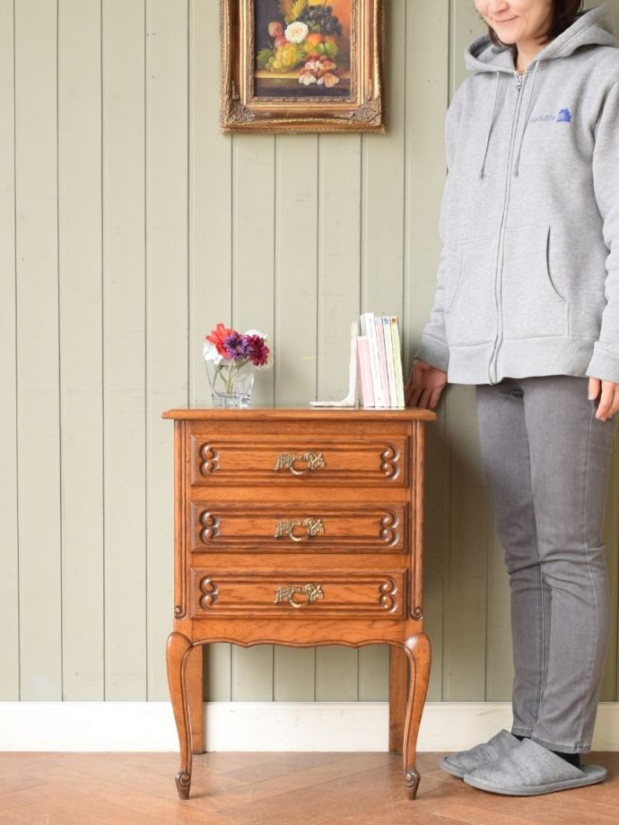 フランスのアンティークチェスト