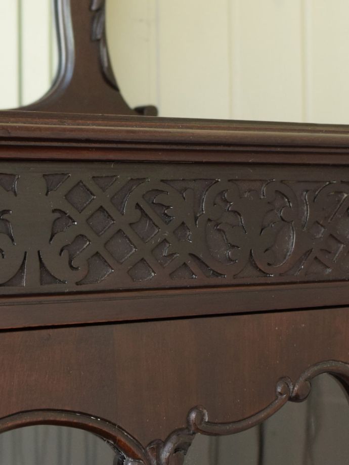 キャビネットの装飾