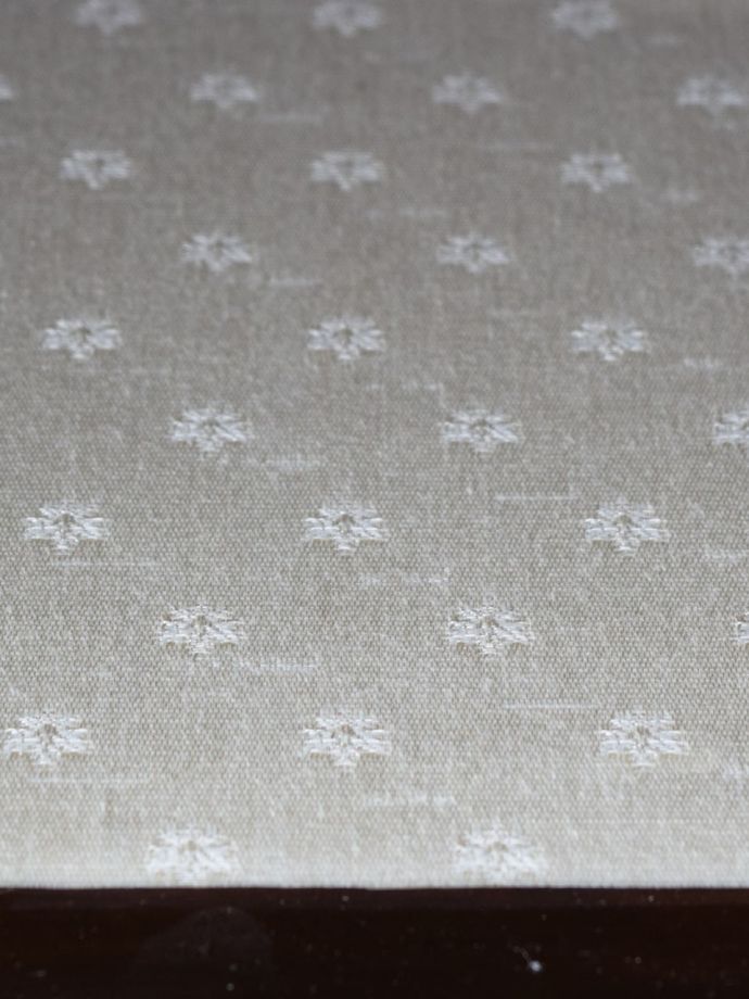 キャビネットの背板