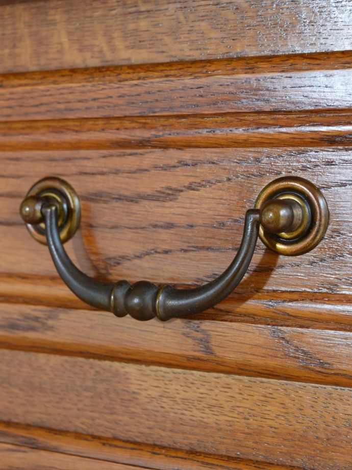 アンティークチェストの取っ手