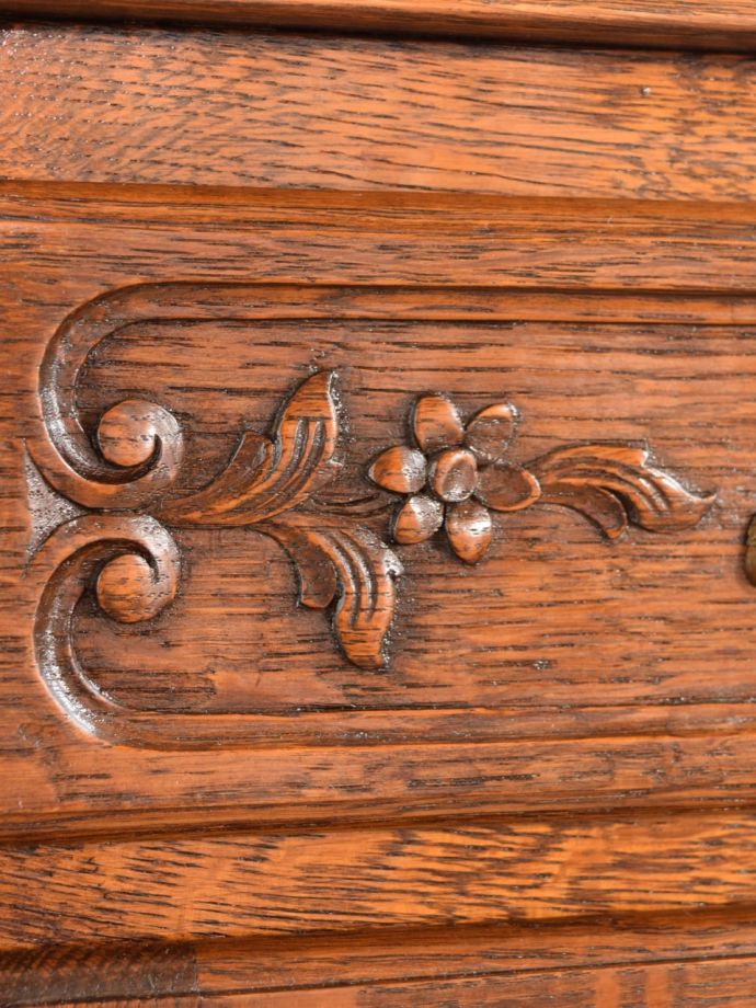 フランスらしい美しい装飾