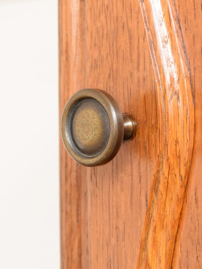 アンティーク家具の取っ手
