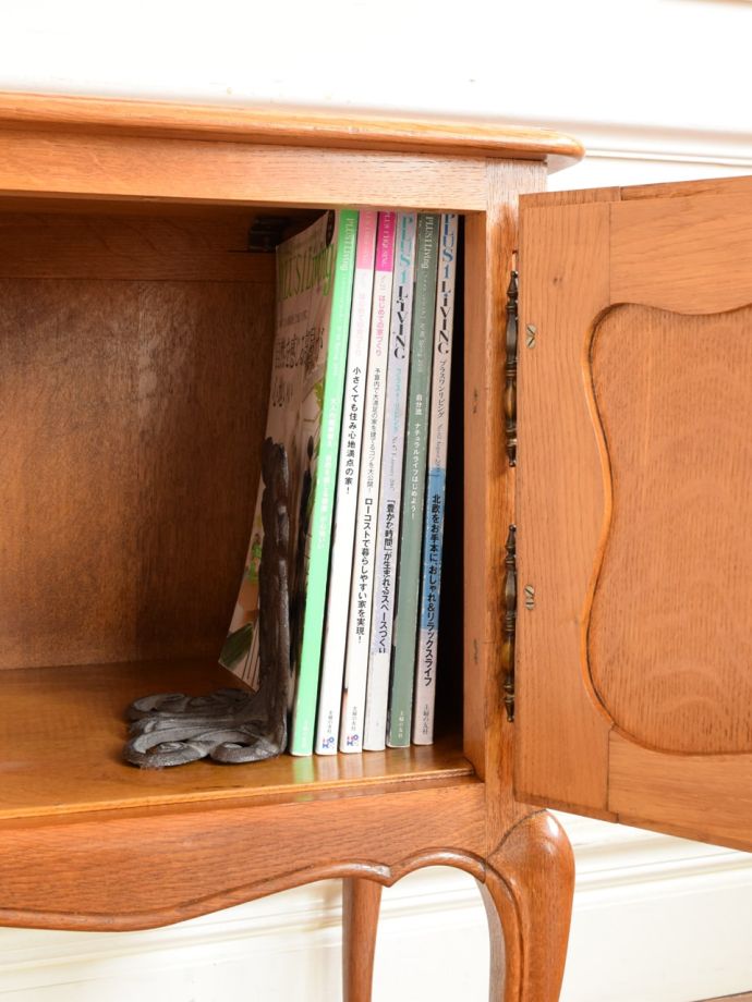 サイドキャビネットの収納量