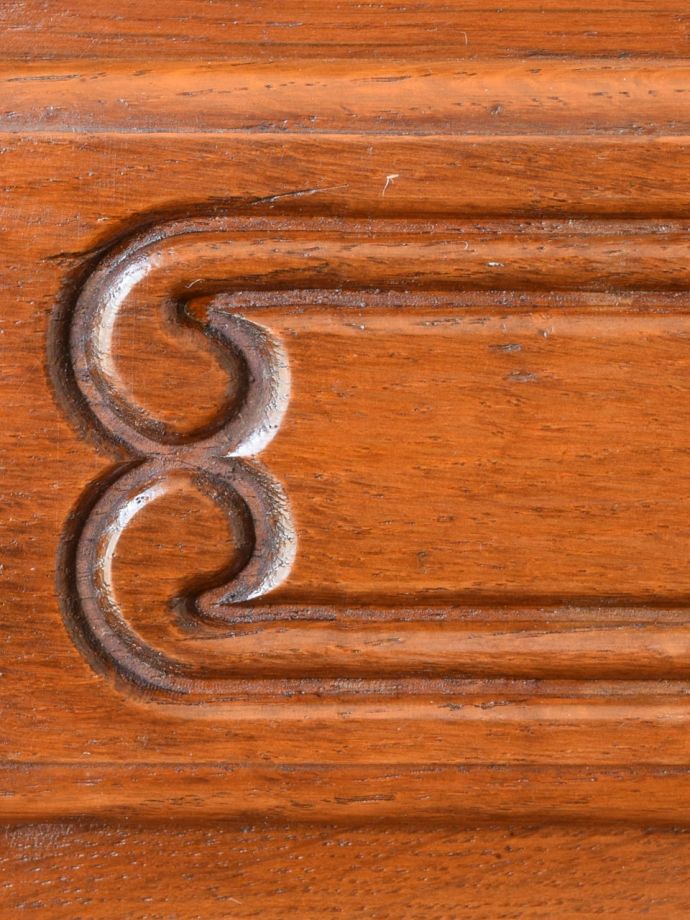 チェストの装飾