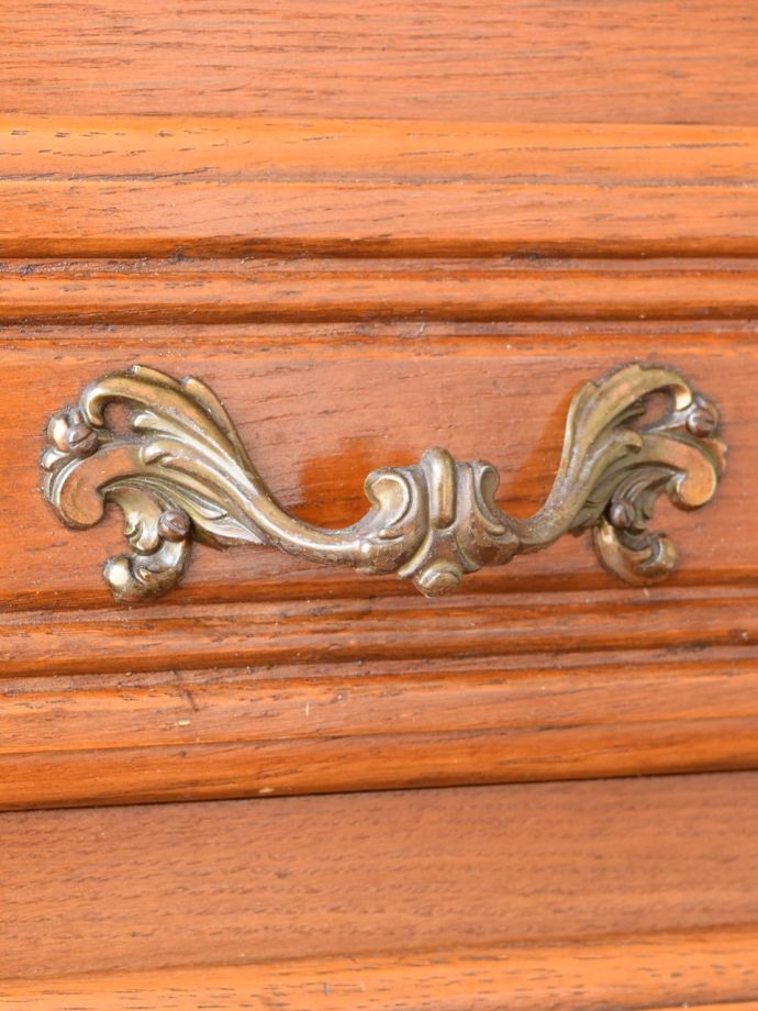 アンティークチェストの取っ手