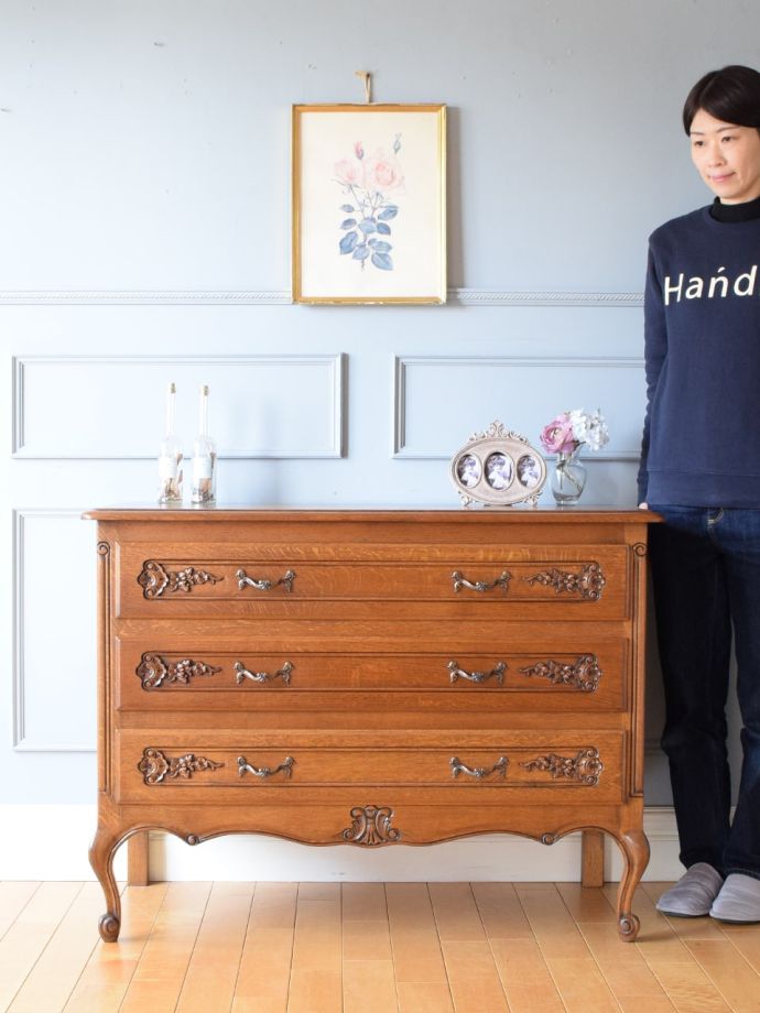 フランスのアンティークチェスト