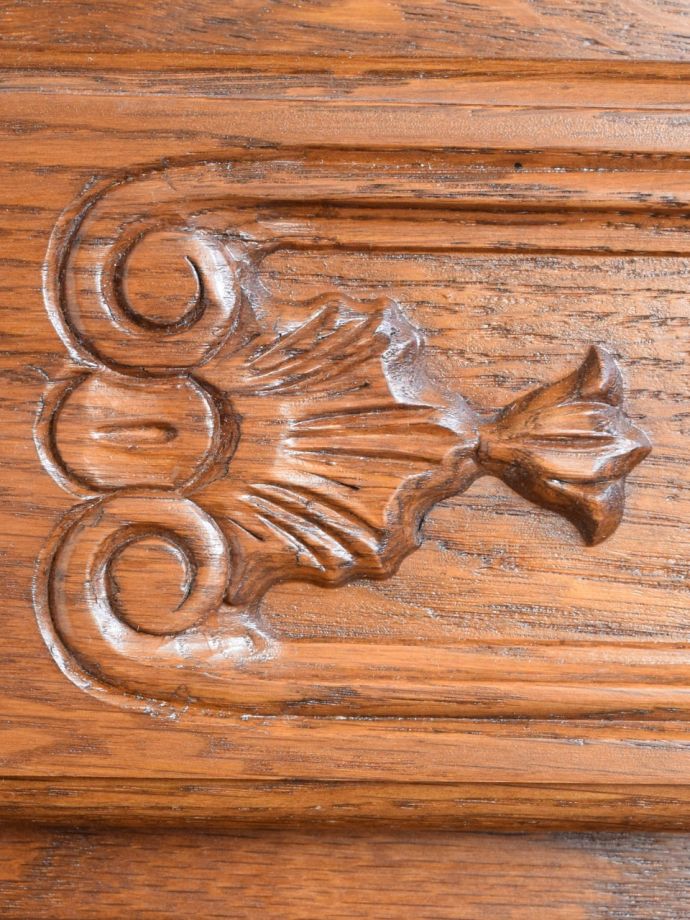 チェストの装飾