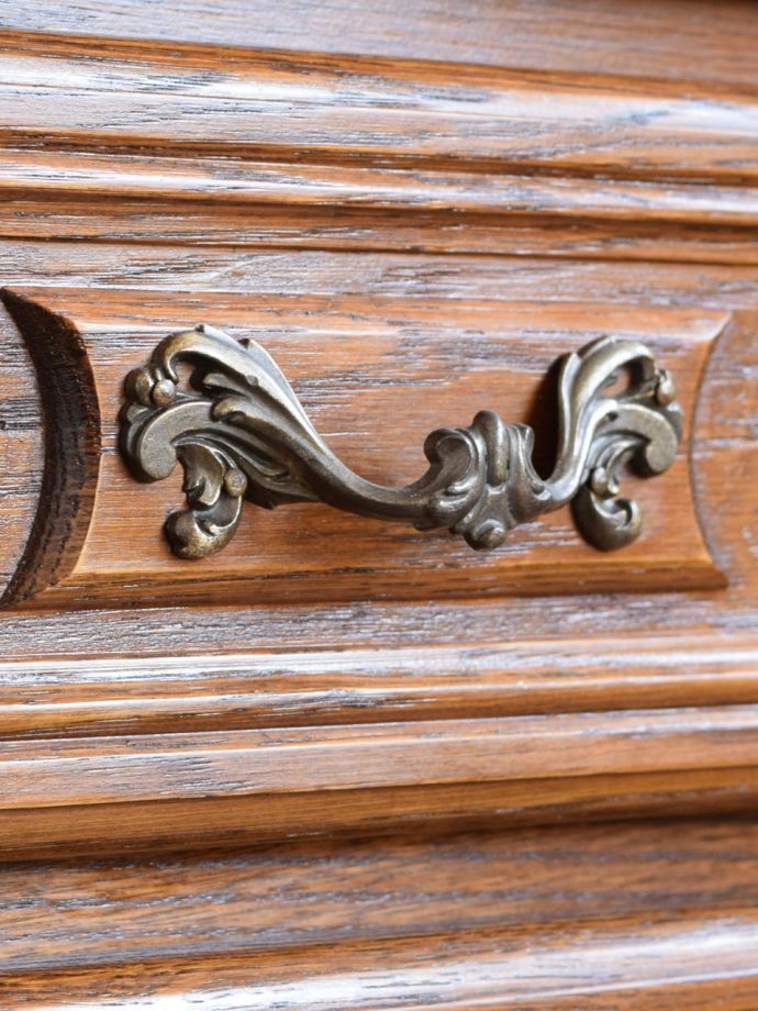アンティークチェストの取っ手