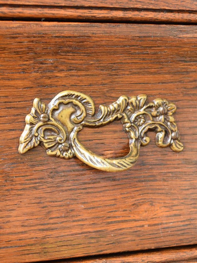 アンティークチェストの取っ手