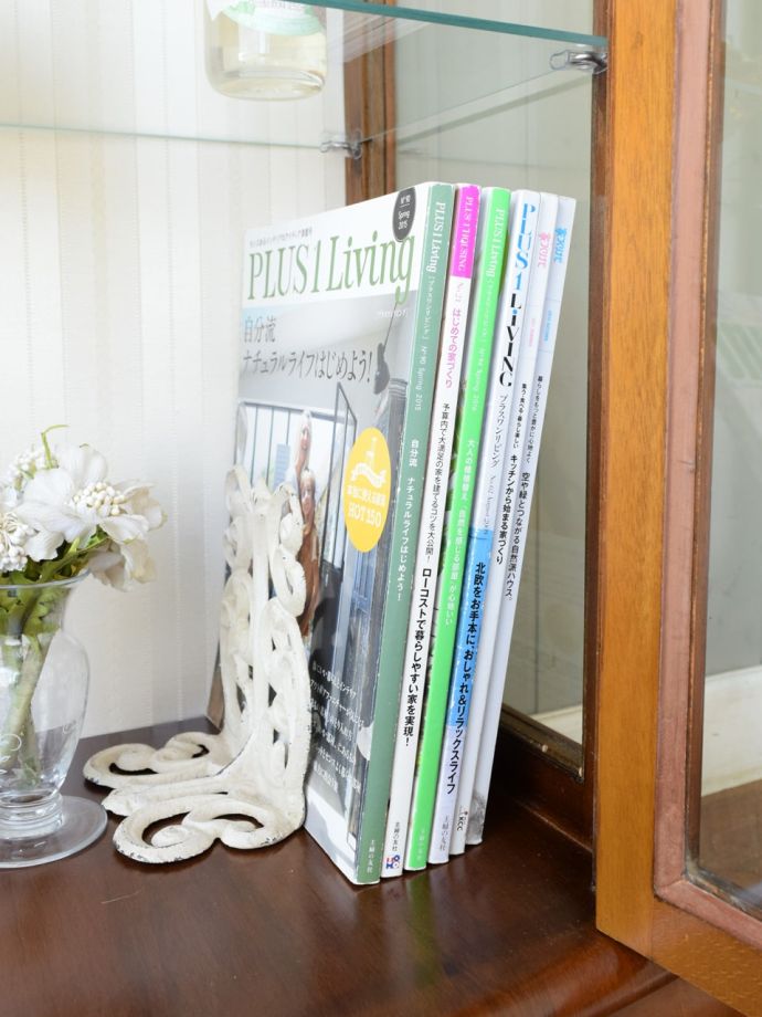 収納たっぷりのキャビネット