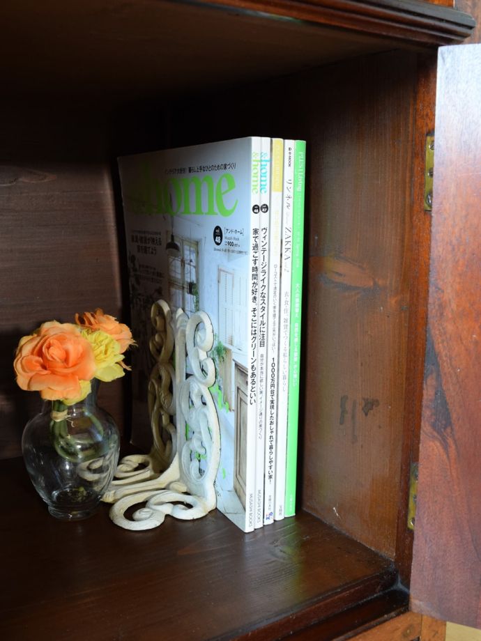 ドレッサーキャビネットの収納量