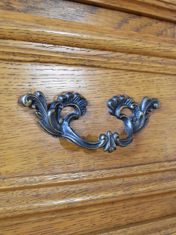 アンティークチェストの取っ手