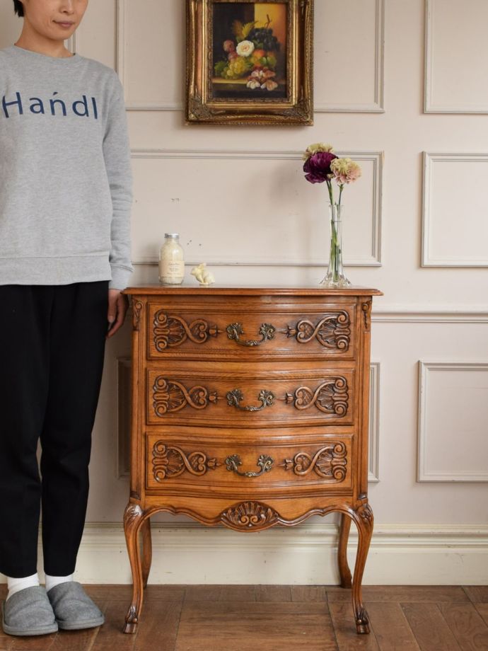 フランスのアンティークチェスト