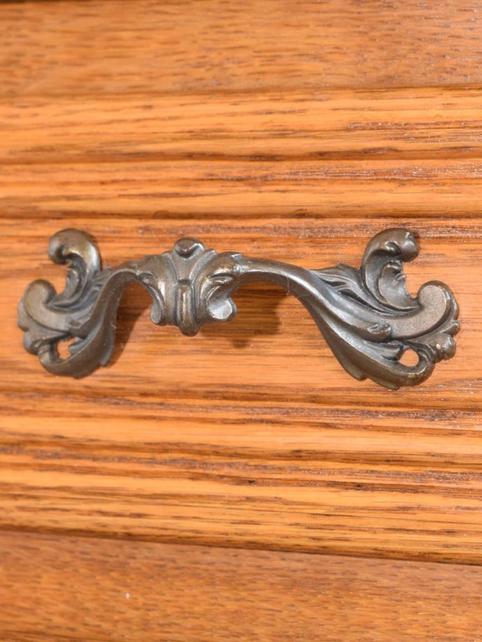 アンティークチェストの取っ手