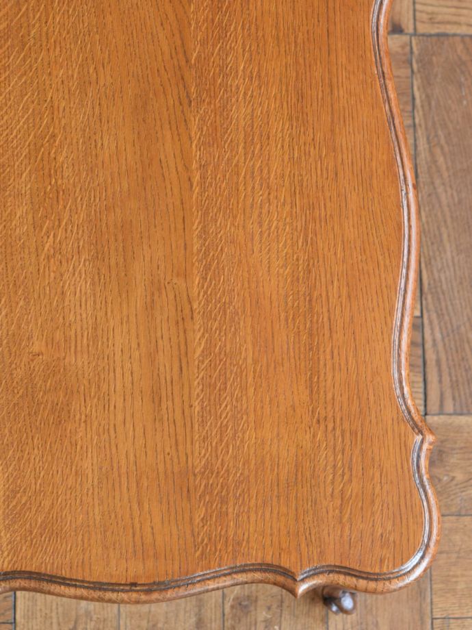 コーヒーテーブルの天板