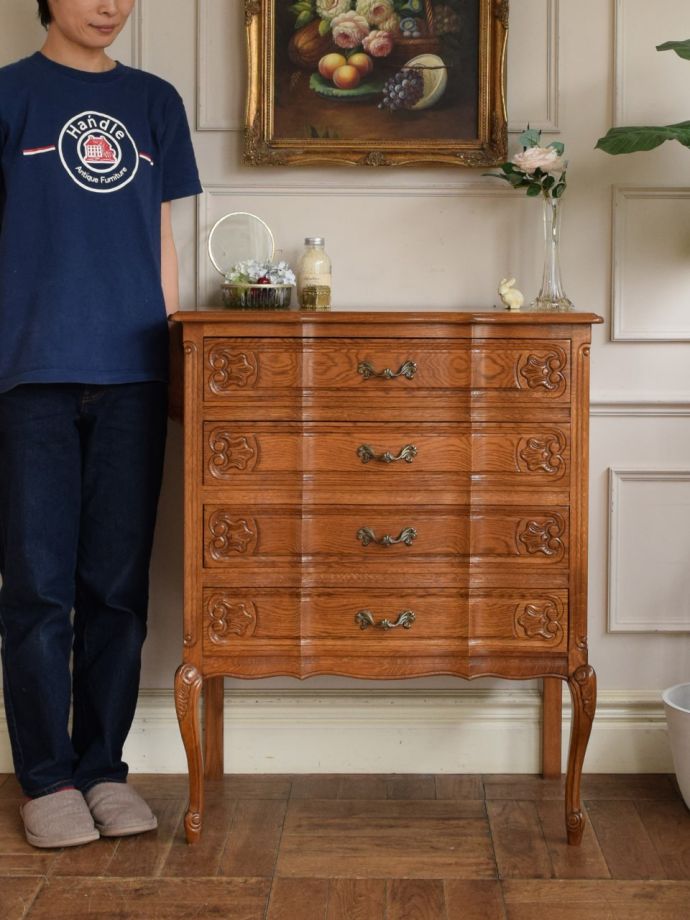 フランスのアンティークチェスト