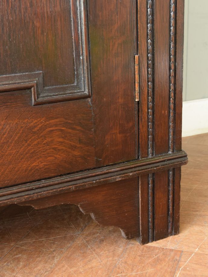 アンティーク家具の脚