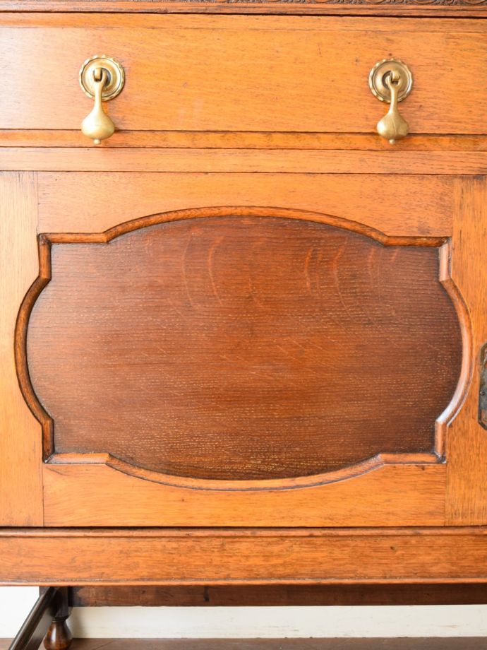 サイドボードの装飾